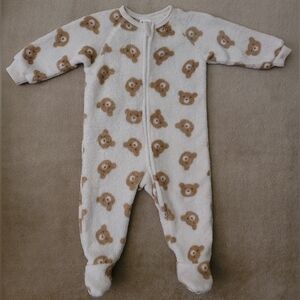 The Children's Place Bear Fleece One-Piece Pajama 6-9 Months